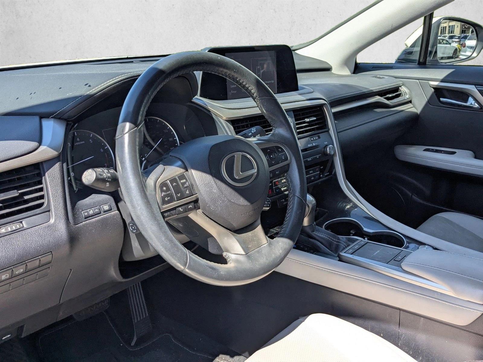 2022 Lexus RX 350 photo 10