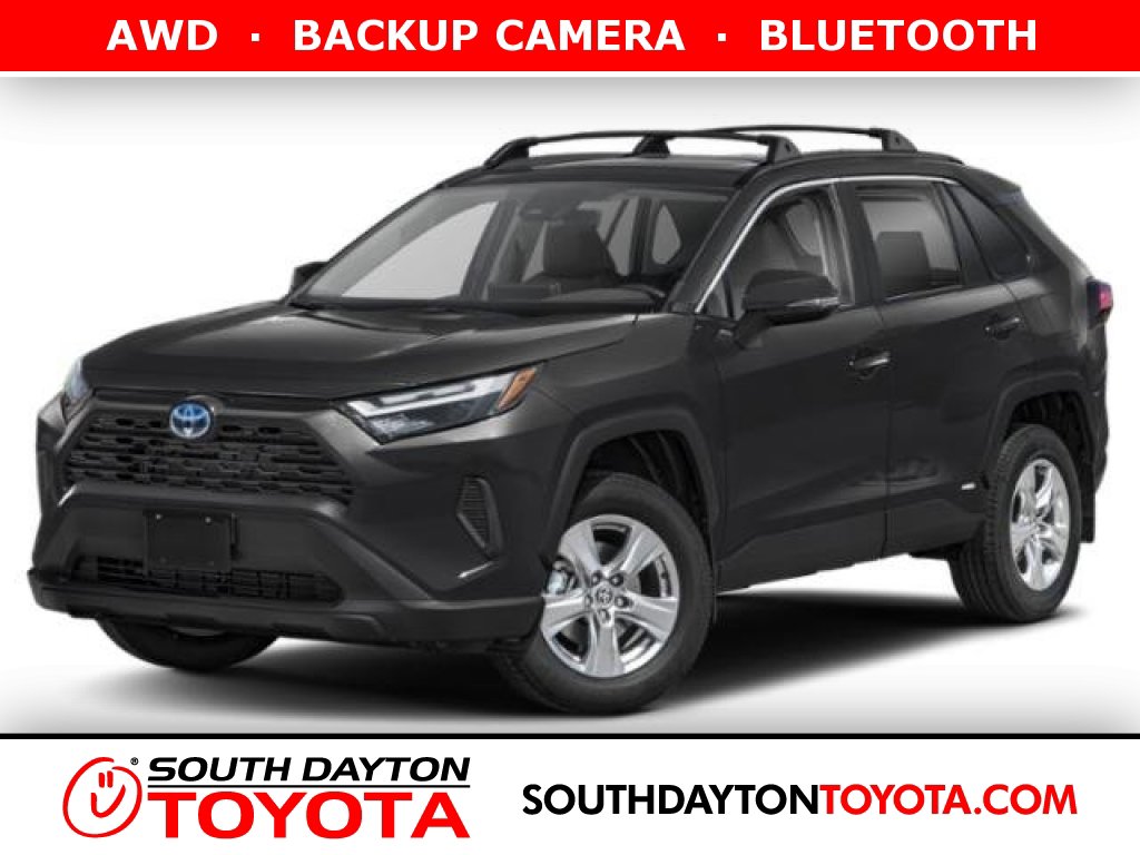 2025 Toyota RAV4 XLE's photo