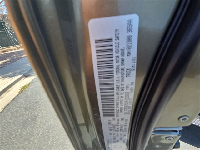 2015 Ram 3500 Laramie photo 30