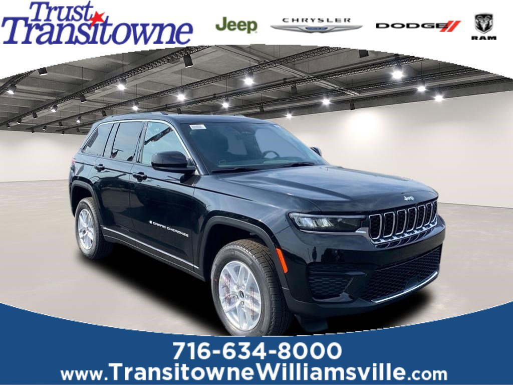 2025 Jeep Grand Cherokee Laredo's photo