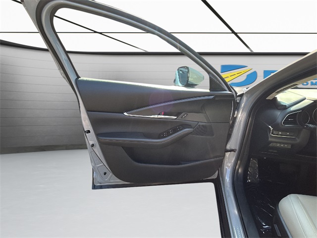2025 Mazda CX-30 2.5 S Preferred photo 11