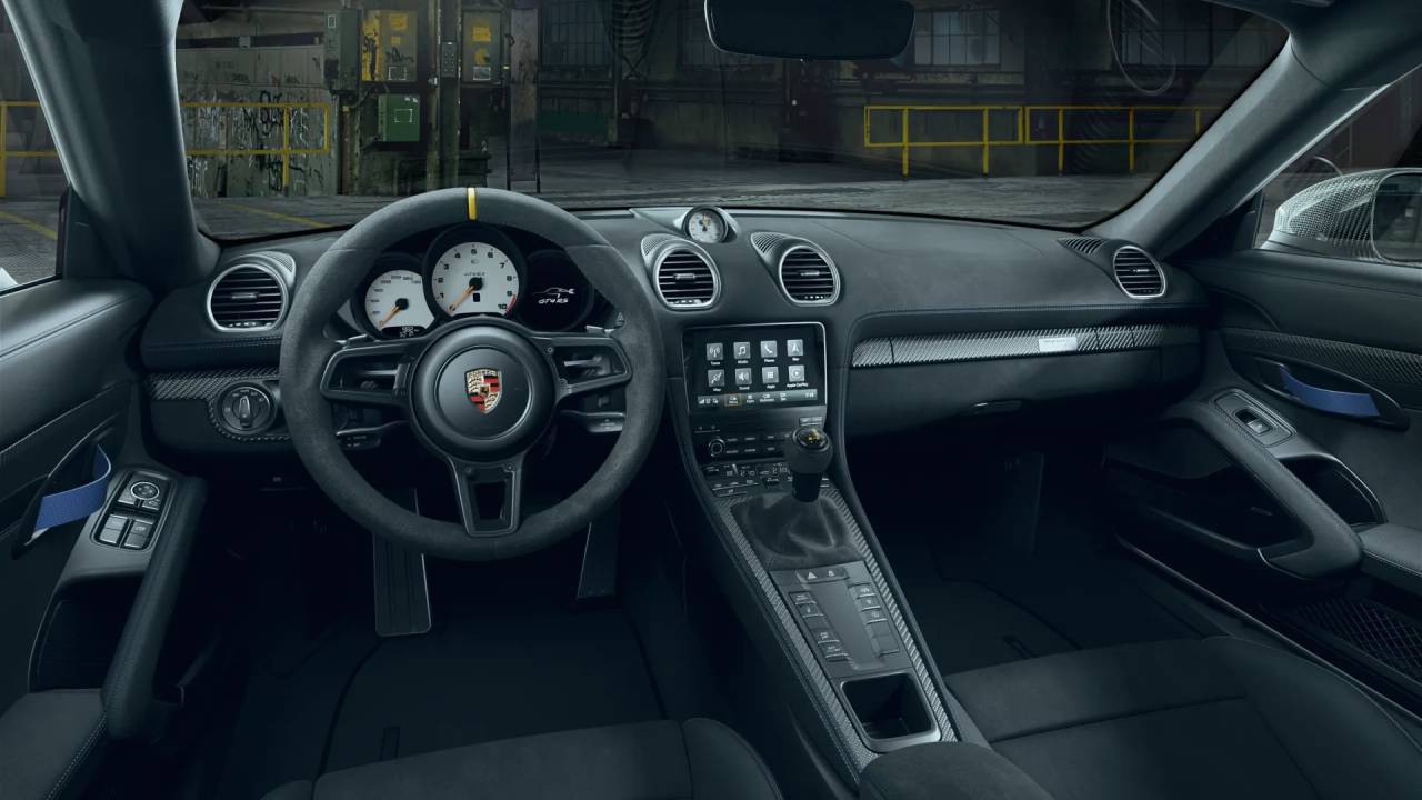 2025 Porsche Cayman GT4 RS photo 4