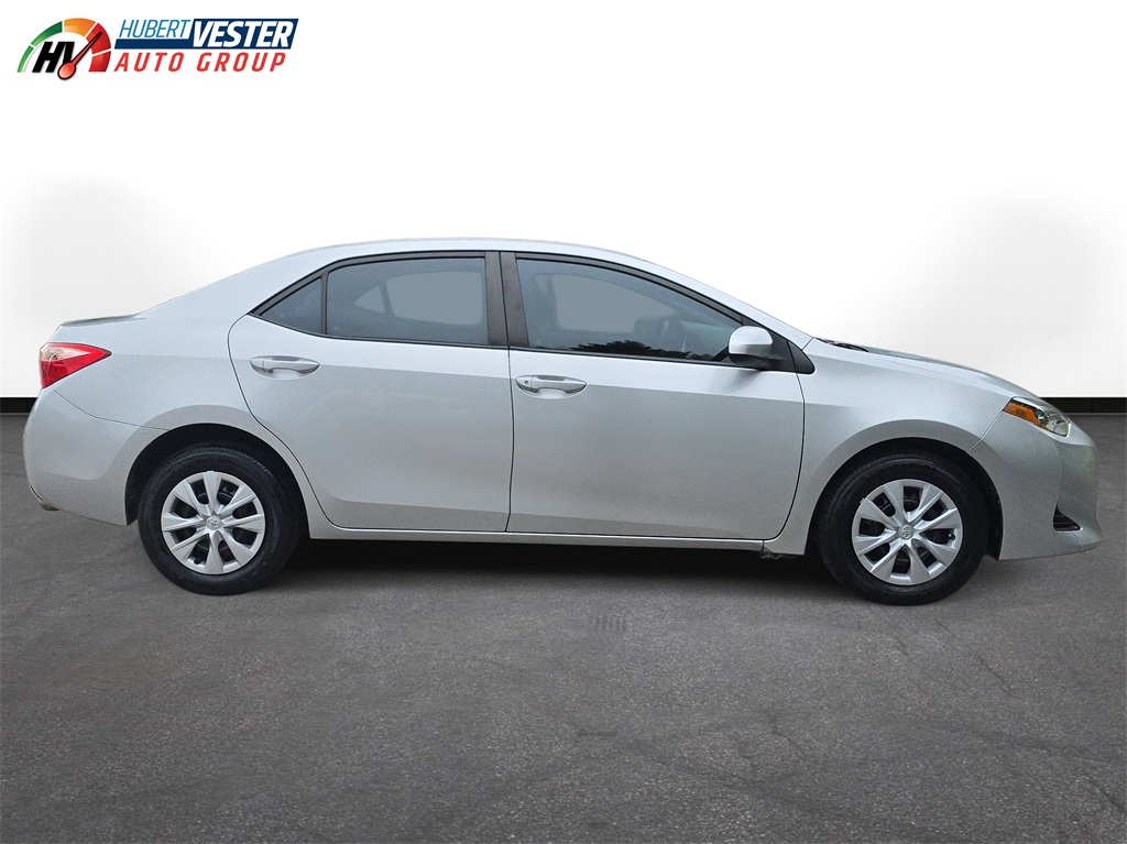 2019 Toyota Corolla L photo 4
