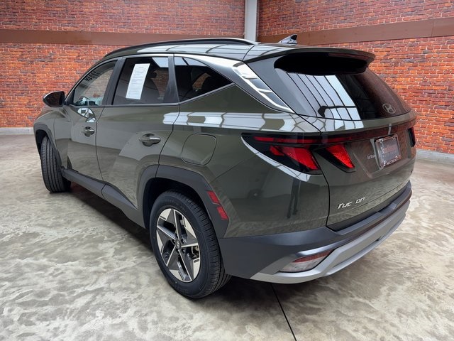 2025 Hyundai Tucson SEL photo 2