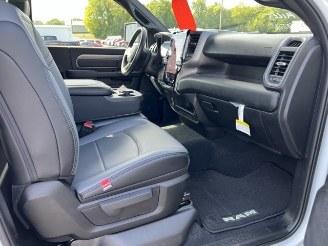 2025 Ram 3500 Tradesman photo 15