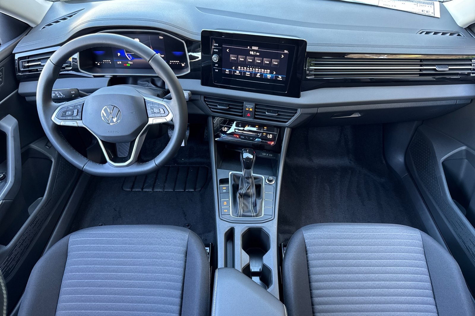 2025 Volkswagen Jetta S photo 13