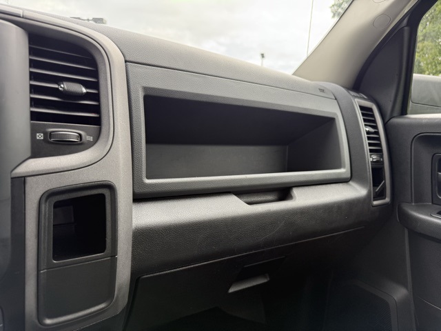 2018 Ram 3500 Tradesman photo 25