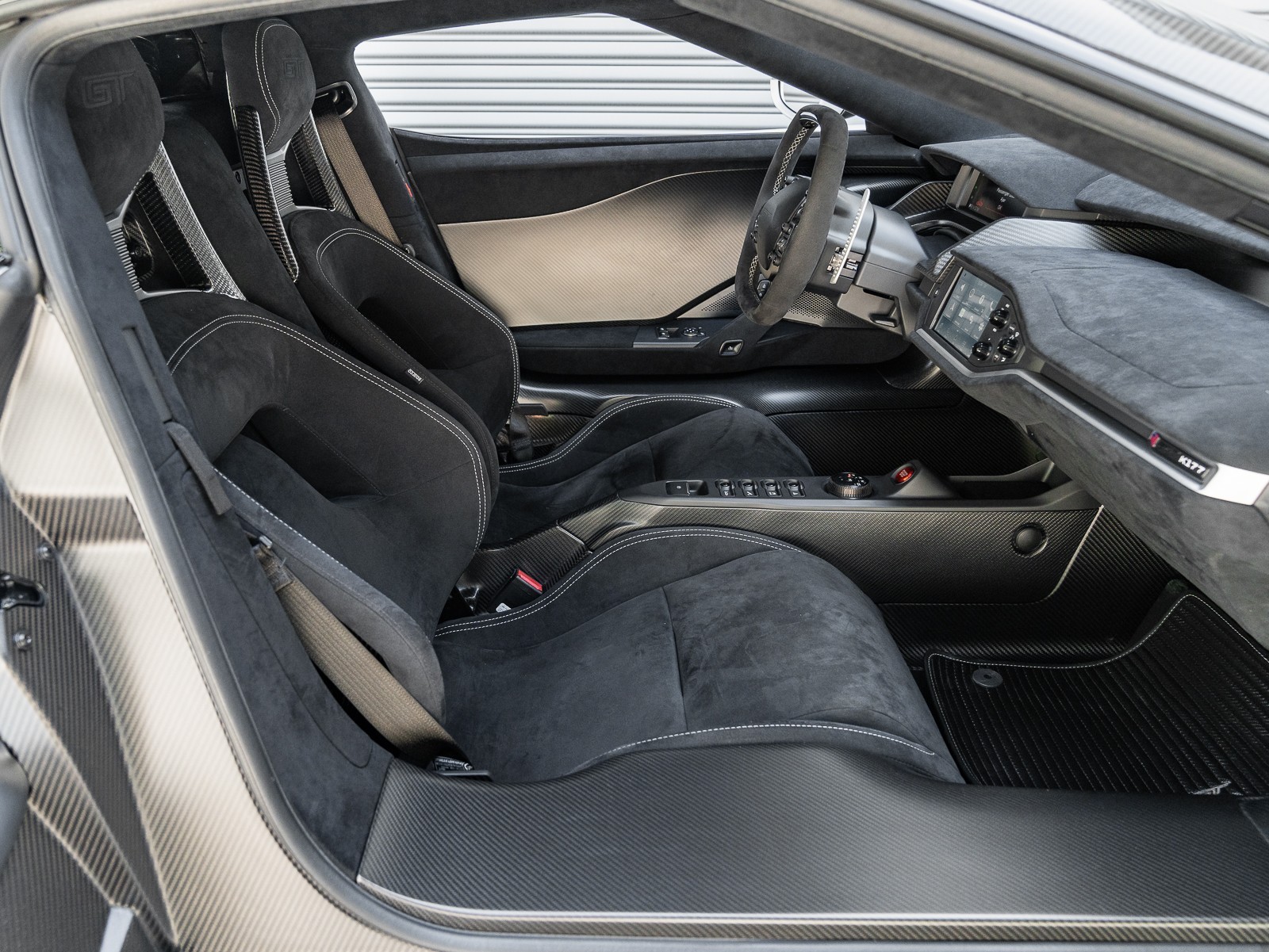 2019 Ford GT photo 19