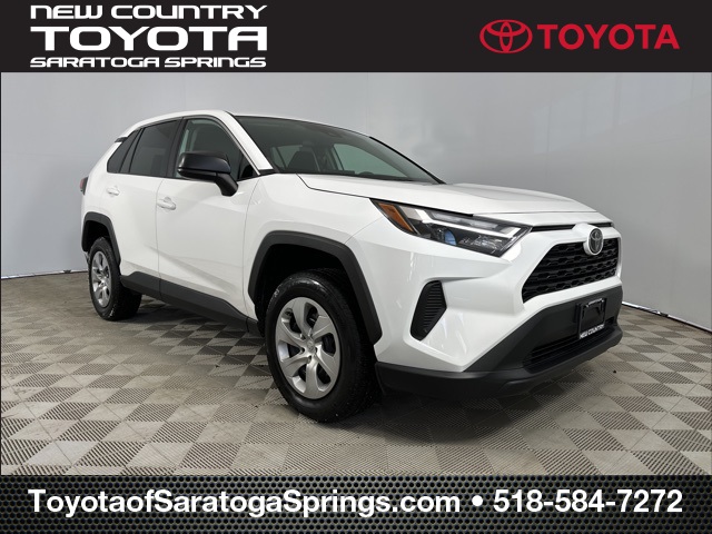 2023 Toyota RAV4 LE's photo