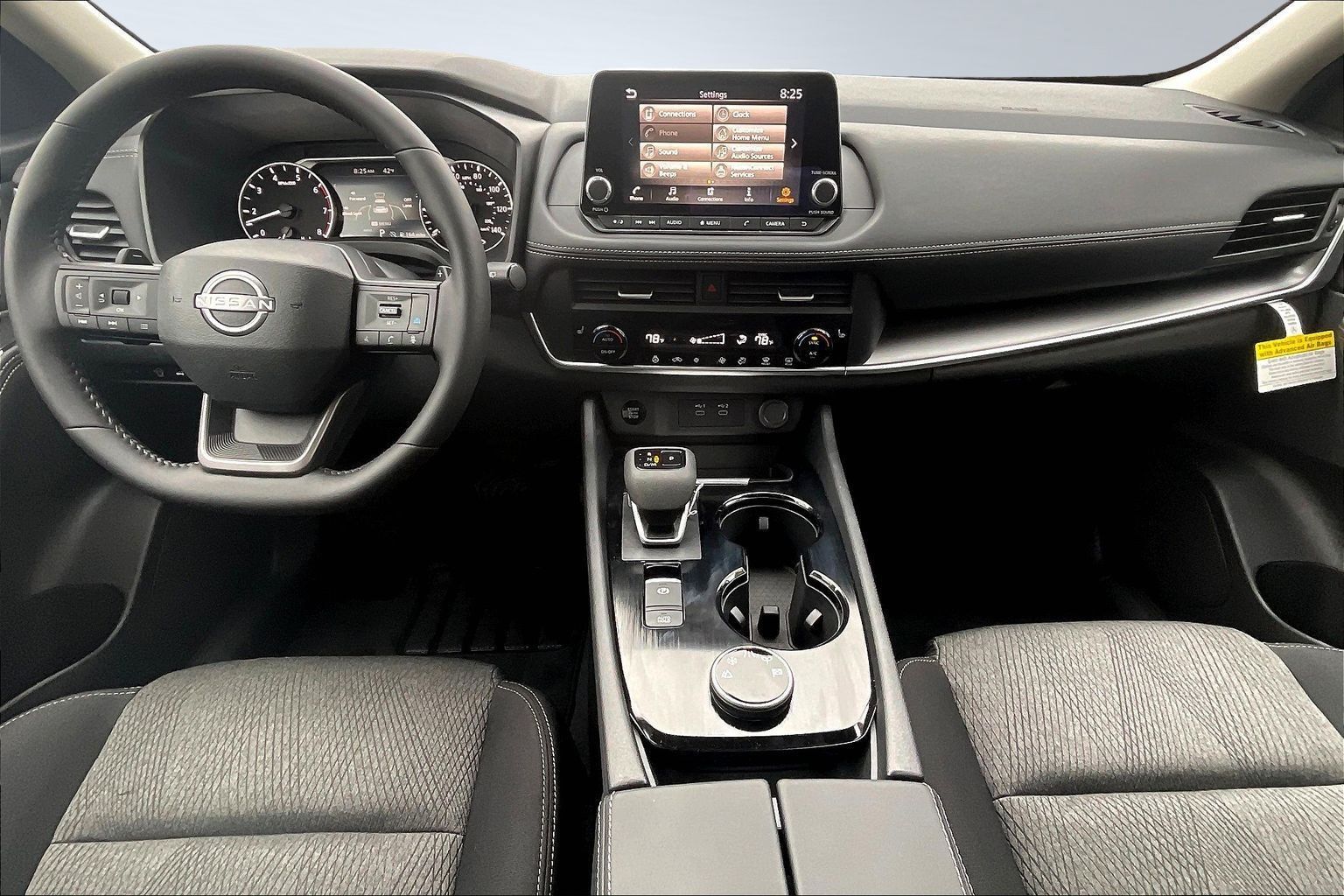 2026 Nissan Rogue SV photo 4