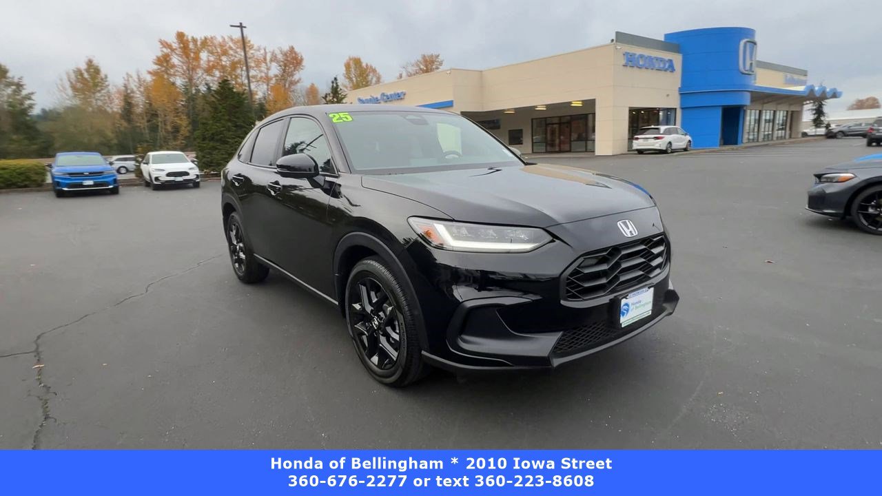 2025 Honda HR-V Sport photo 2