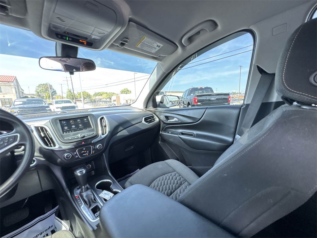 2019 Chevrolet Equinox LT photo 11