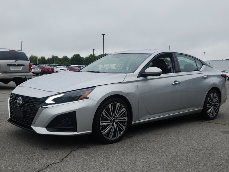 2023 Nissan Altima 2.5 SL photo 6