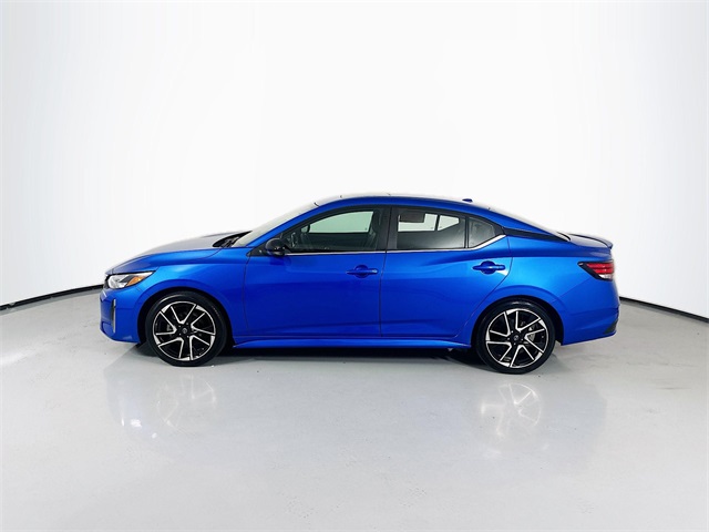 2024 Nissan Sentra SR photo 5