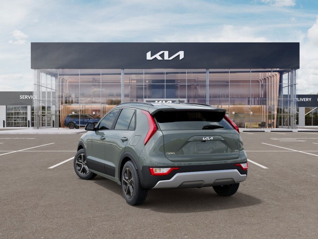 2025 Kia Niro EX photo 5