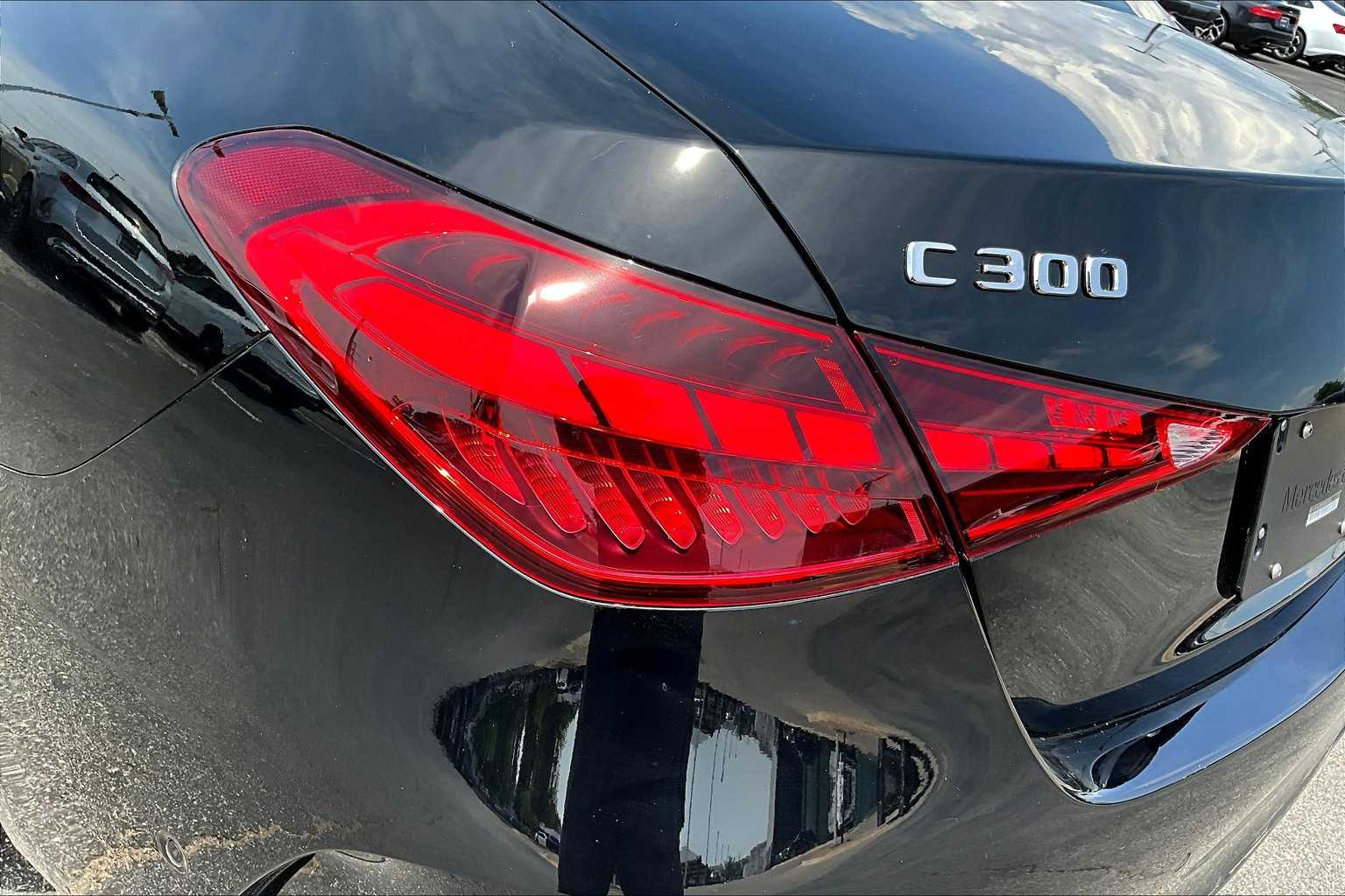 2025 Mercedes Benz C 300 photo 6