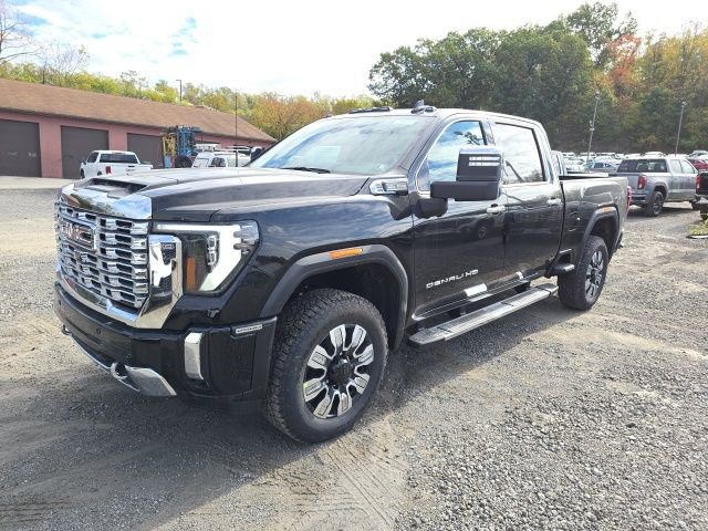 2026 GMC Sierra 2500HD Denali's photo