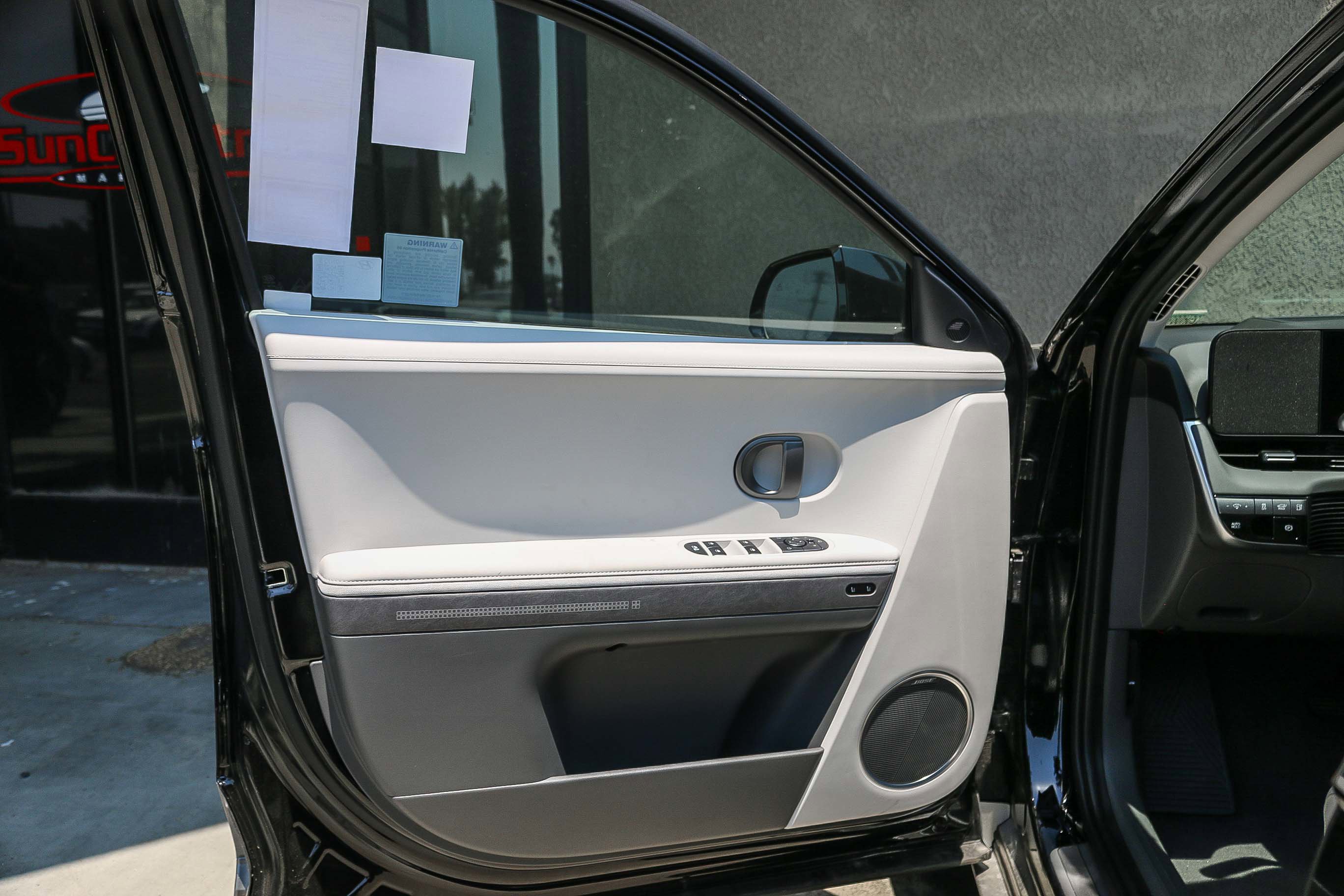 New 2025 Abyss Black Hyundai Limited image 24