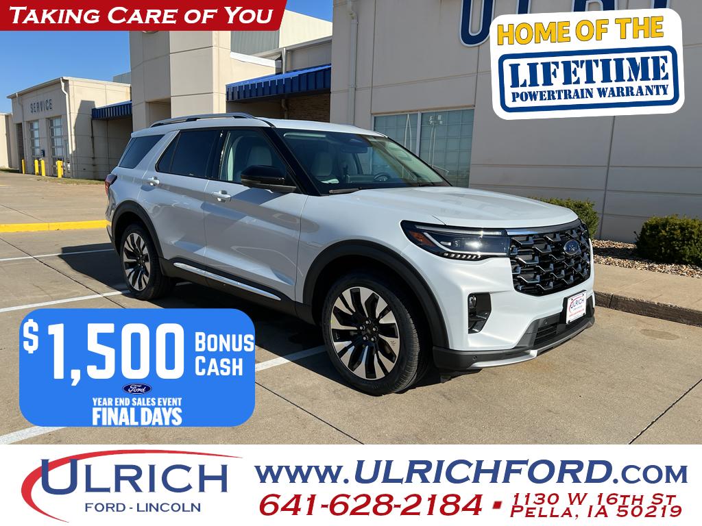 2026 Ford Explorer Platinum's photo