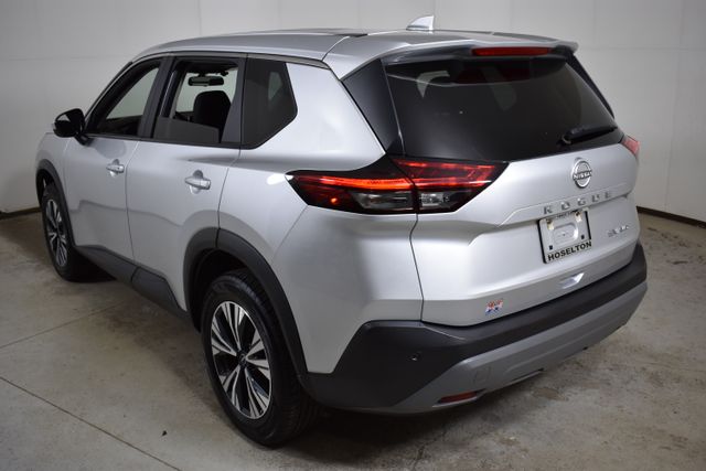 2023 Nissan Rogue SV photo 3