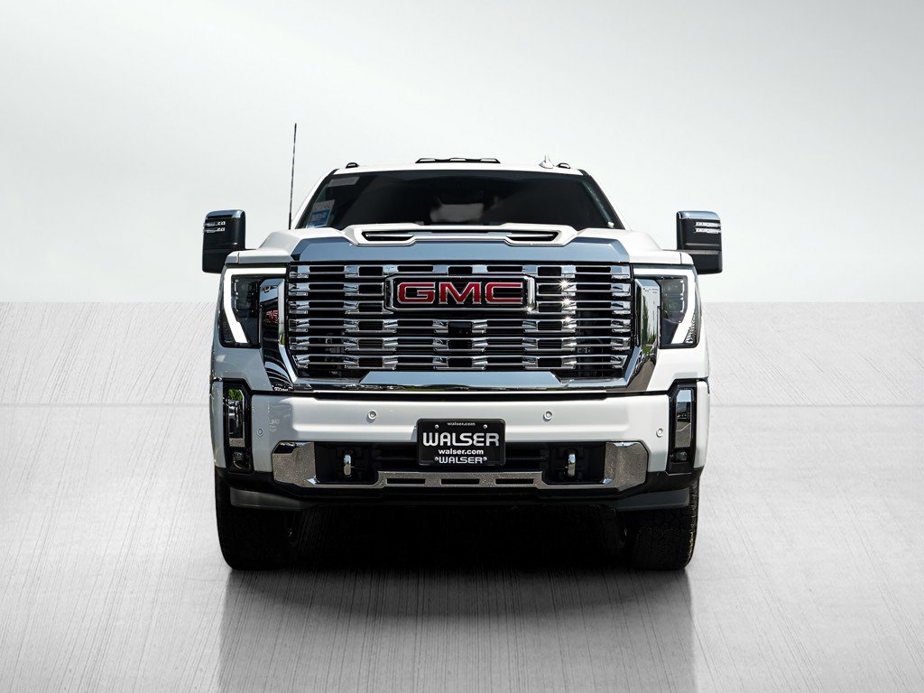 2025 Gmc Sierra 3500 HD Denali photo 2