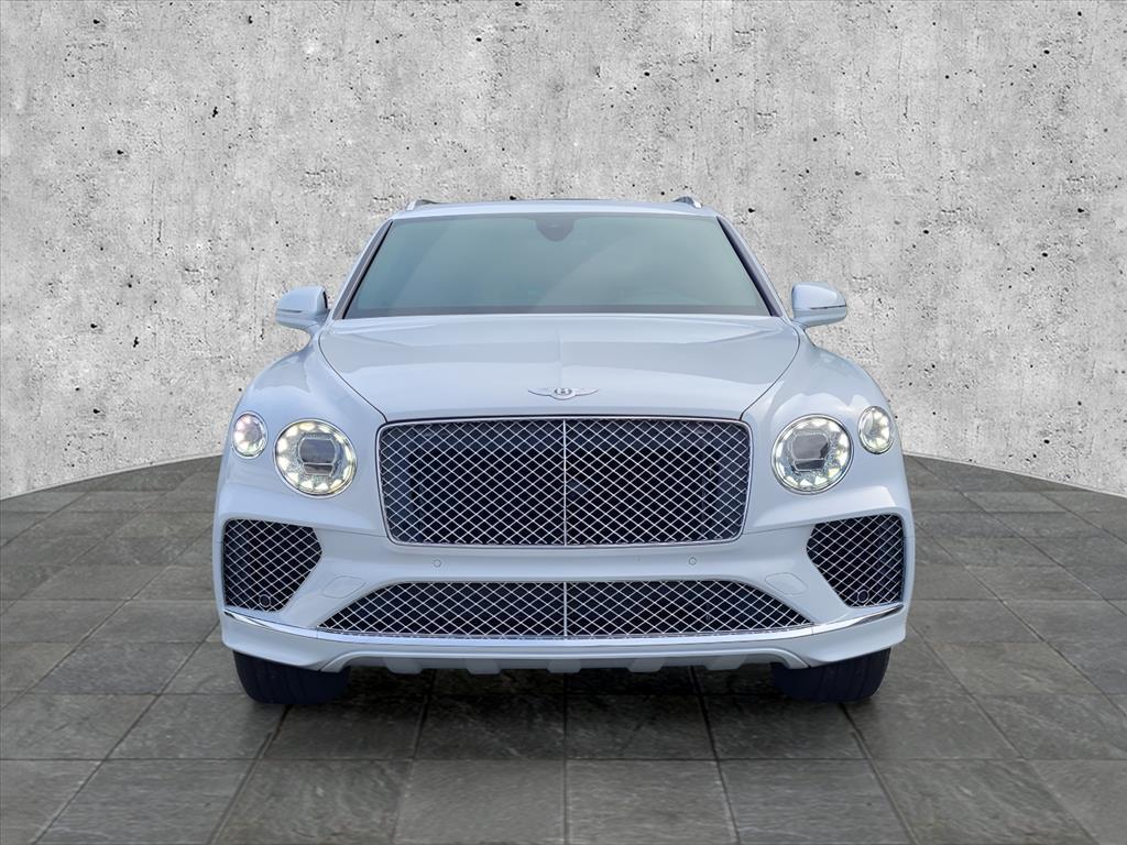 2021 Bentley Bentayga V8 photo 2