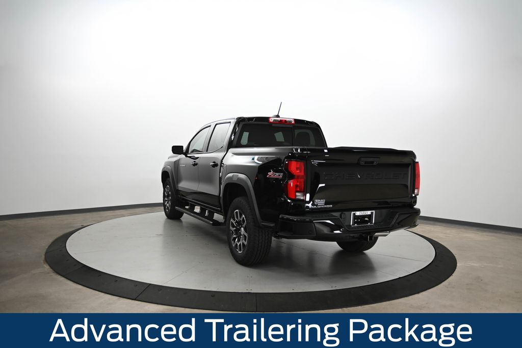 2023 Chevrolet Colorado Z71 photo 8