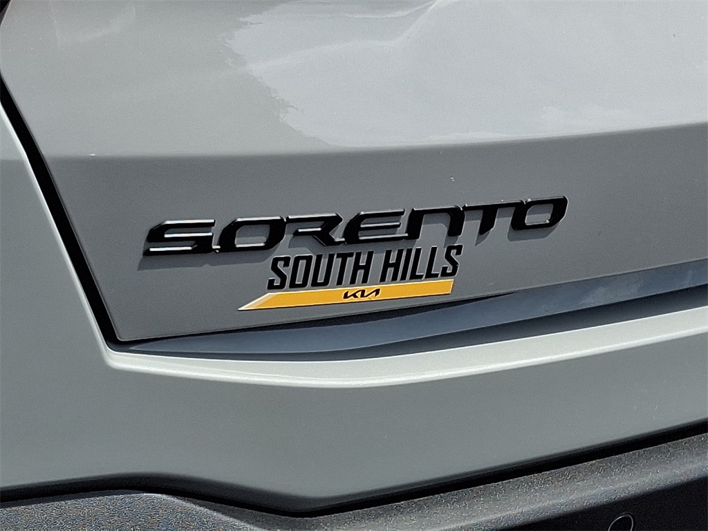 2025 Kia Sorento X-Line SX photo 17