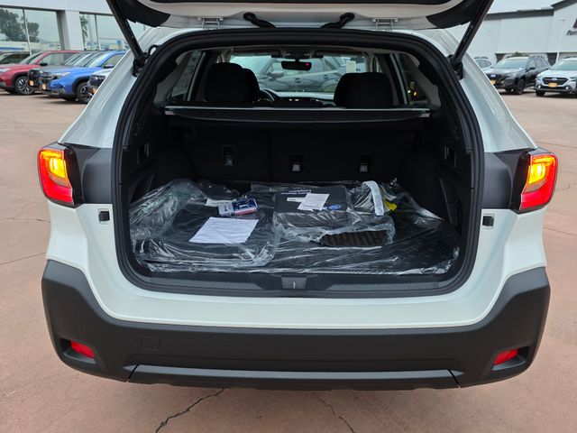 2025 Subaru Outback Premium photo 9