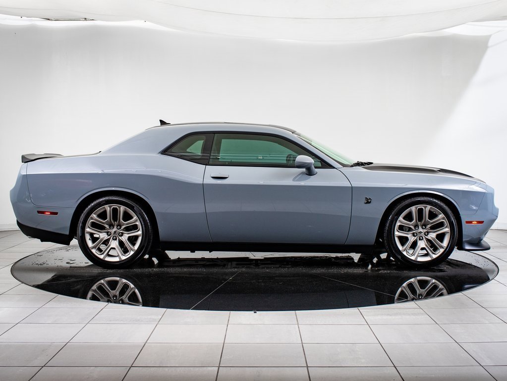 2020 Dodge Challenger R/T Scat Pack photo 10