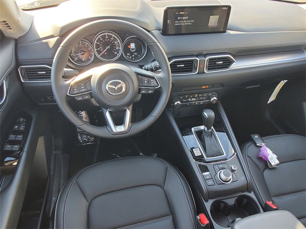 2025 Mazda CX-5 2.5 S Preferred photo 14
