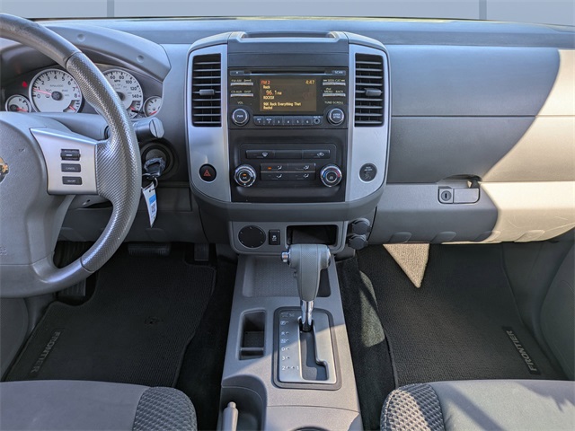 2014 Nissan Frontier Desert Runner photo 13