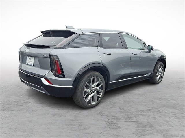 2025 Cadillac Optiq Luxury photo 5