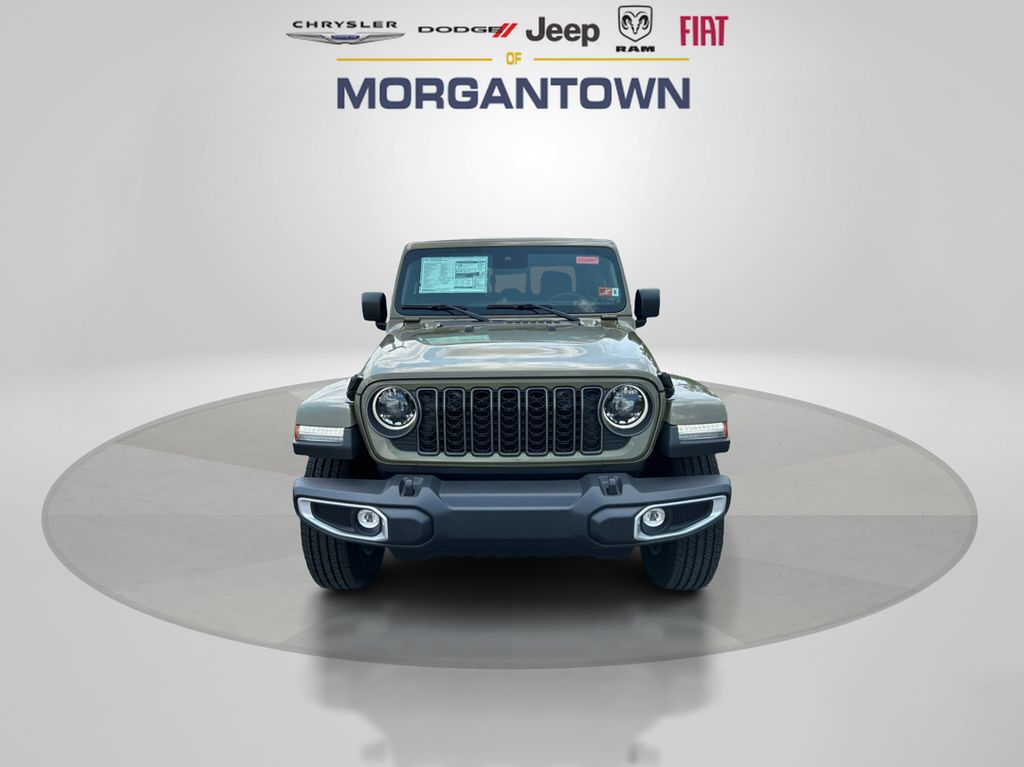 2025 Jeep Gladiator Sport S photo 2