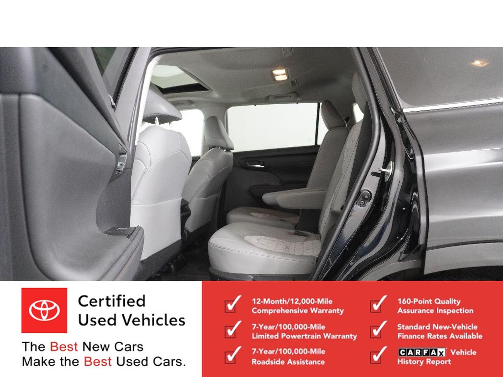 2023 Toyota Highlander Hybrid Bronze Edition photo 11