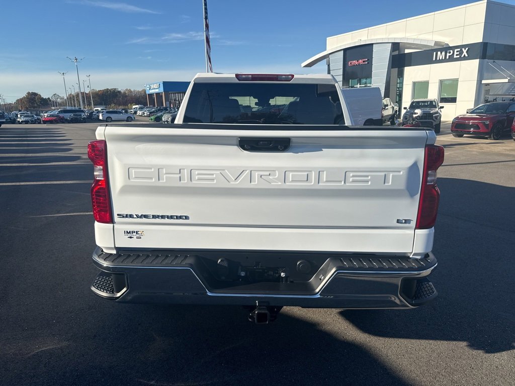 2026 Chevrolet Silverado 1500 photo 3