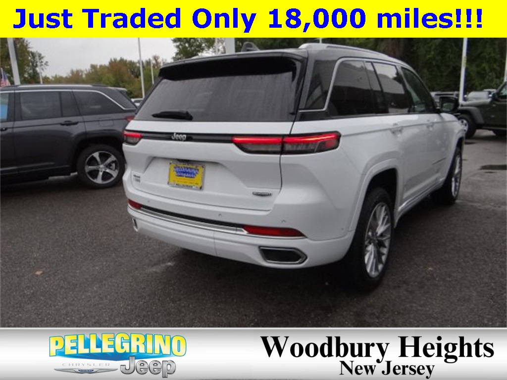 2024 Jeep Grand Cherokee Summit photo 2