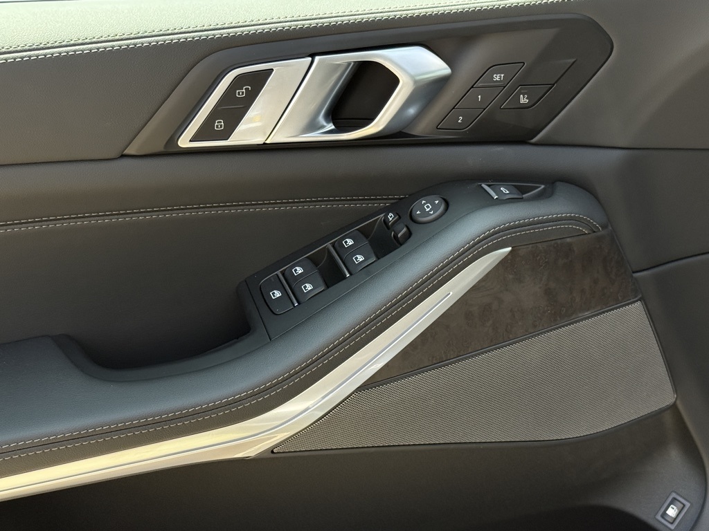 2026 Bmw X5 xDrive50e photo 14