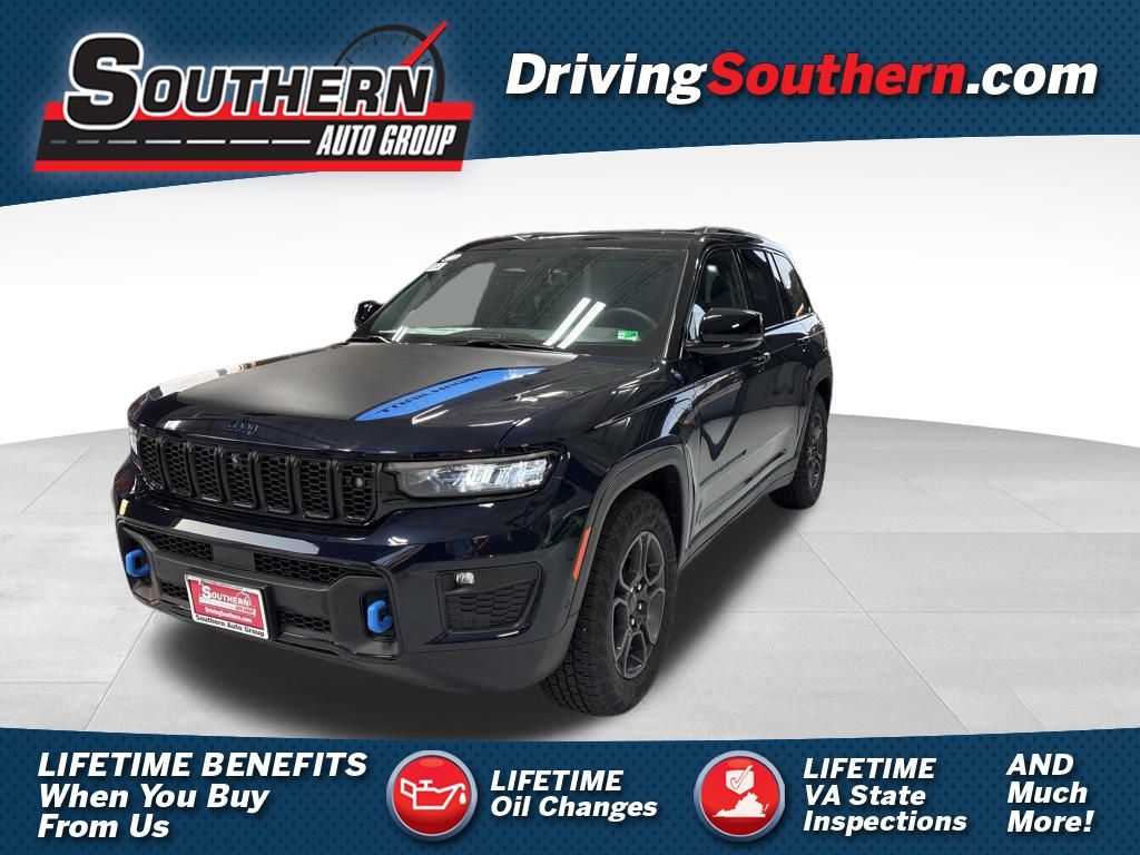 2024 Jeep Grand Cherokee Trailhawk 4xe's photo