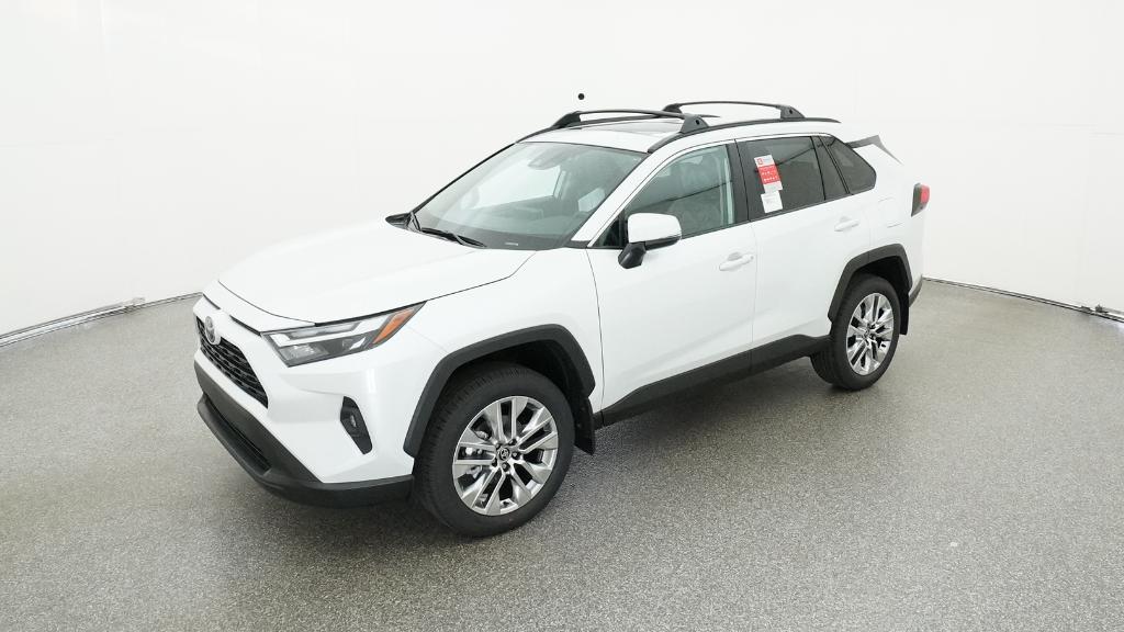 2025 Toyota RAV4 XLE Premium's photo