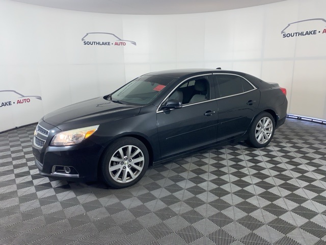2013 Chevrolet Malibu 2LT photo 3