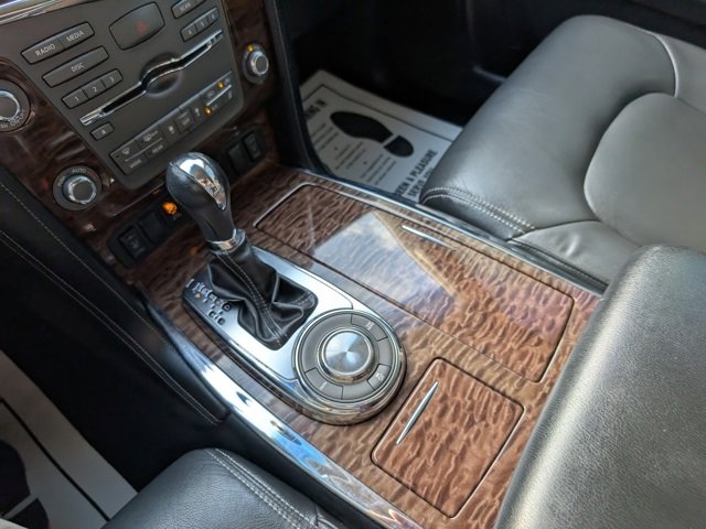 2019 Nissan Armada SV photo 28