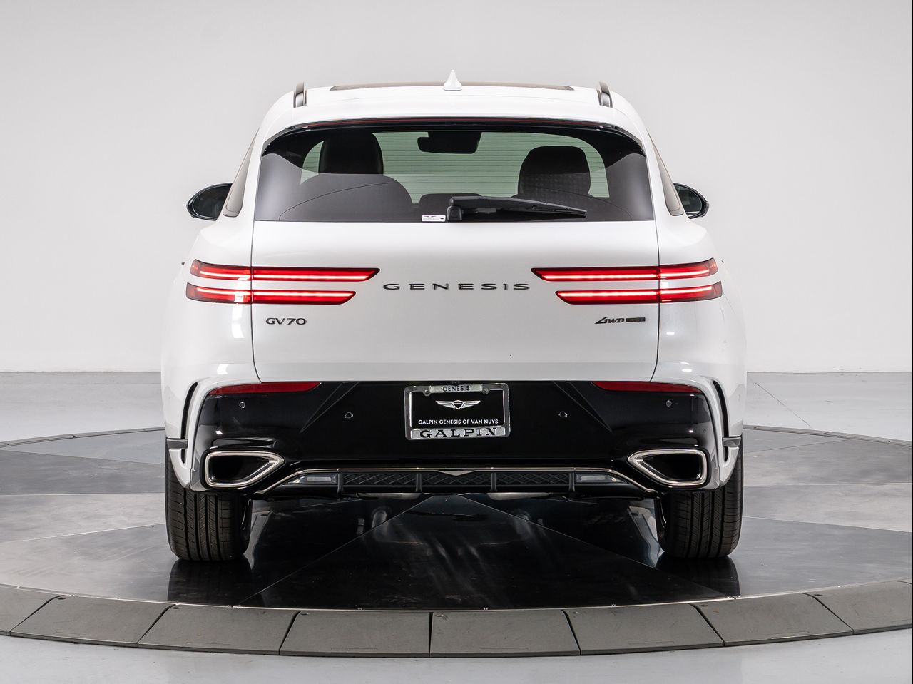 2026 Genesis GV70 3.5T Sport Advanced photo 4