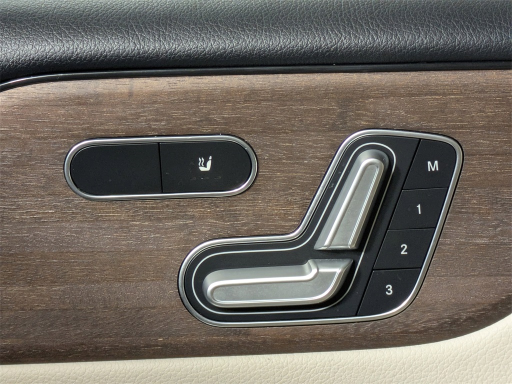 2020 Mercedes Benz GLB 250 4MATIC photo 20