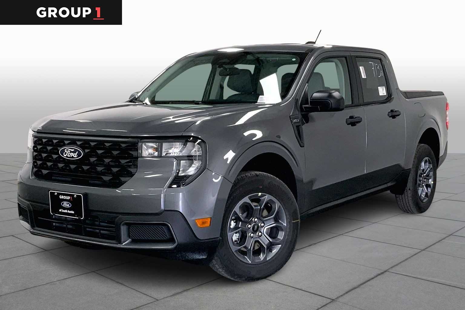 2025 Ford Maverick XLT's photo