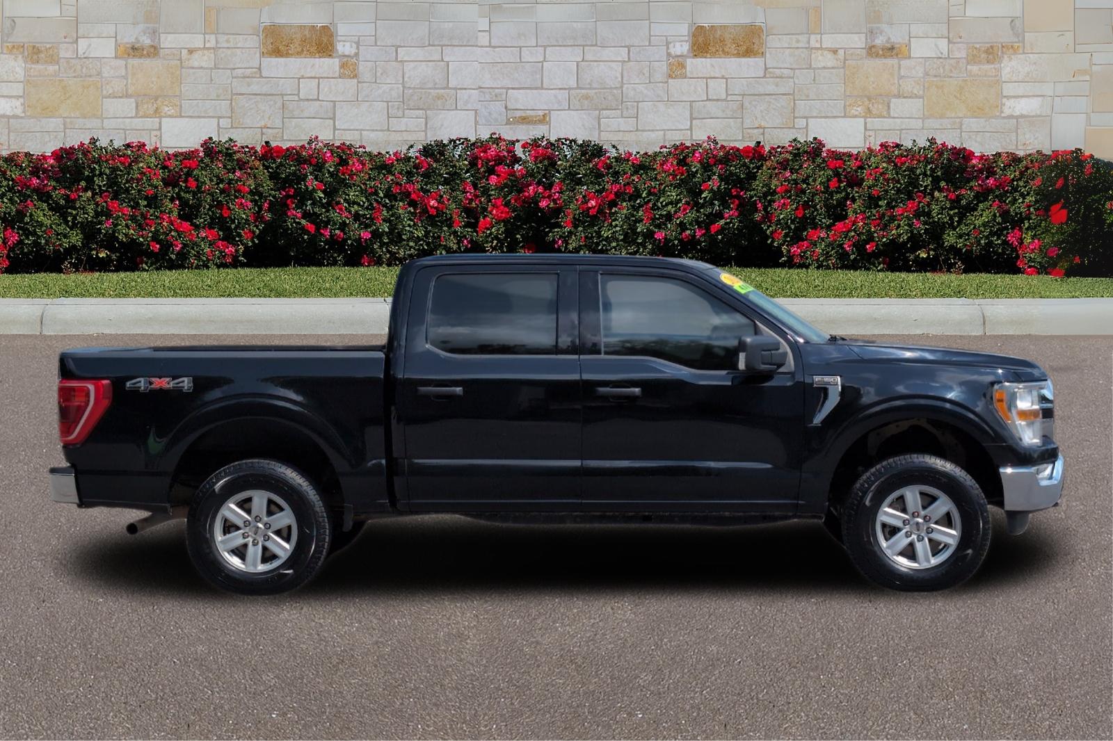 2021 Ford F-150 XLT photo 2