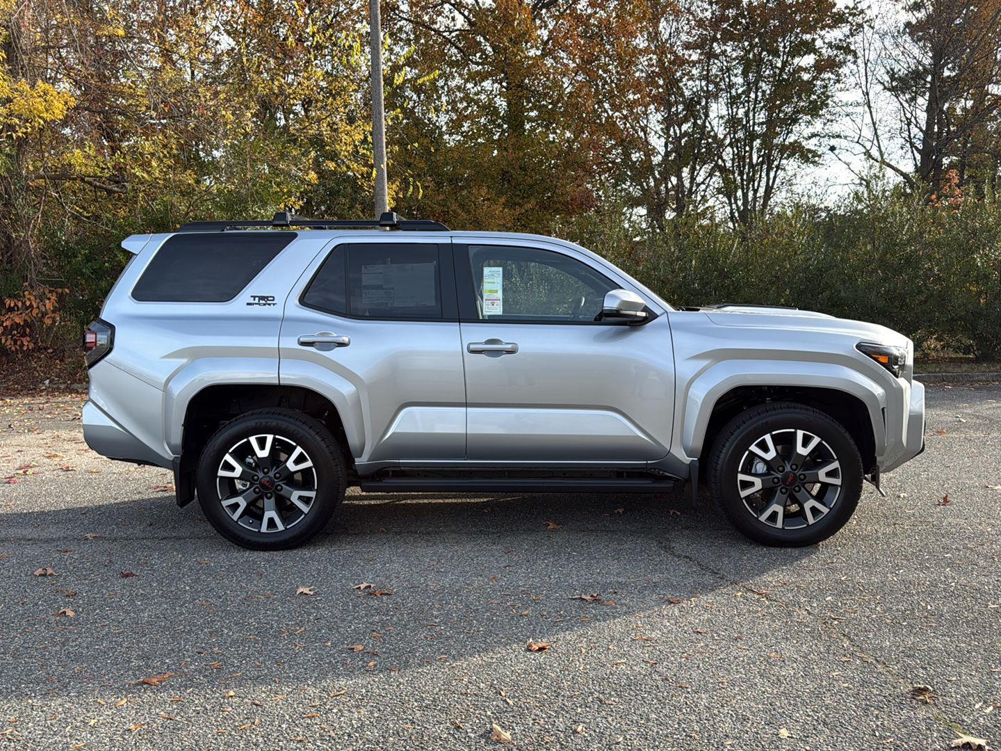 2025 Toyota 4Runner TRD Sport photo 2