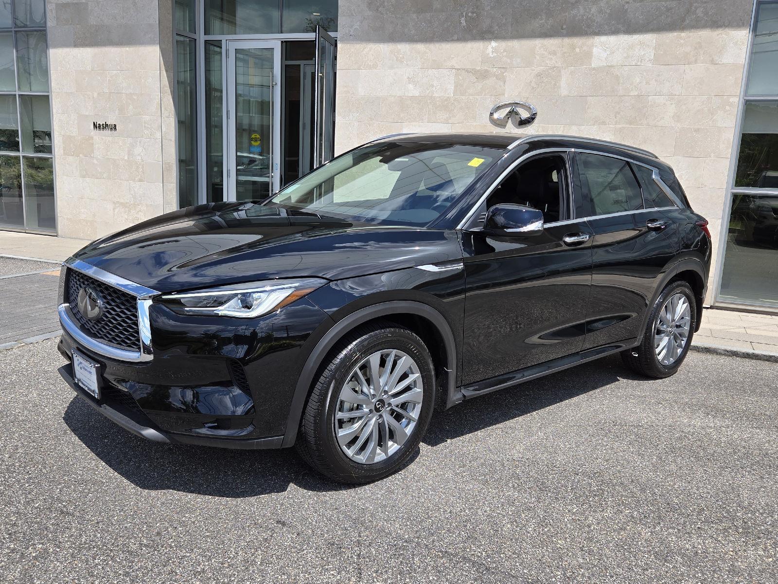 2025 Infiniti QX50 Luxe photo 2