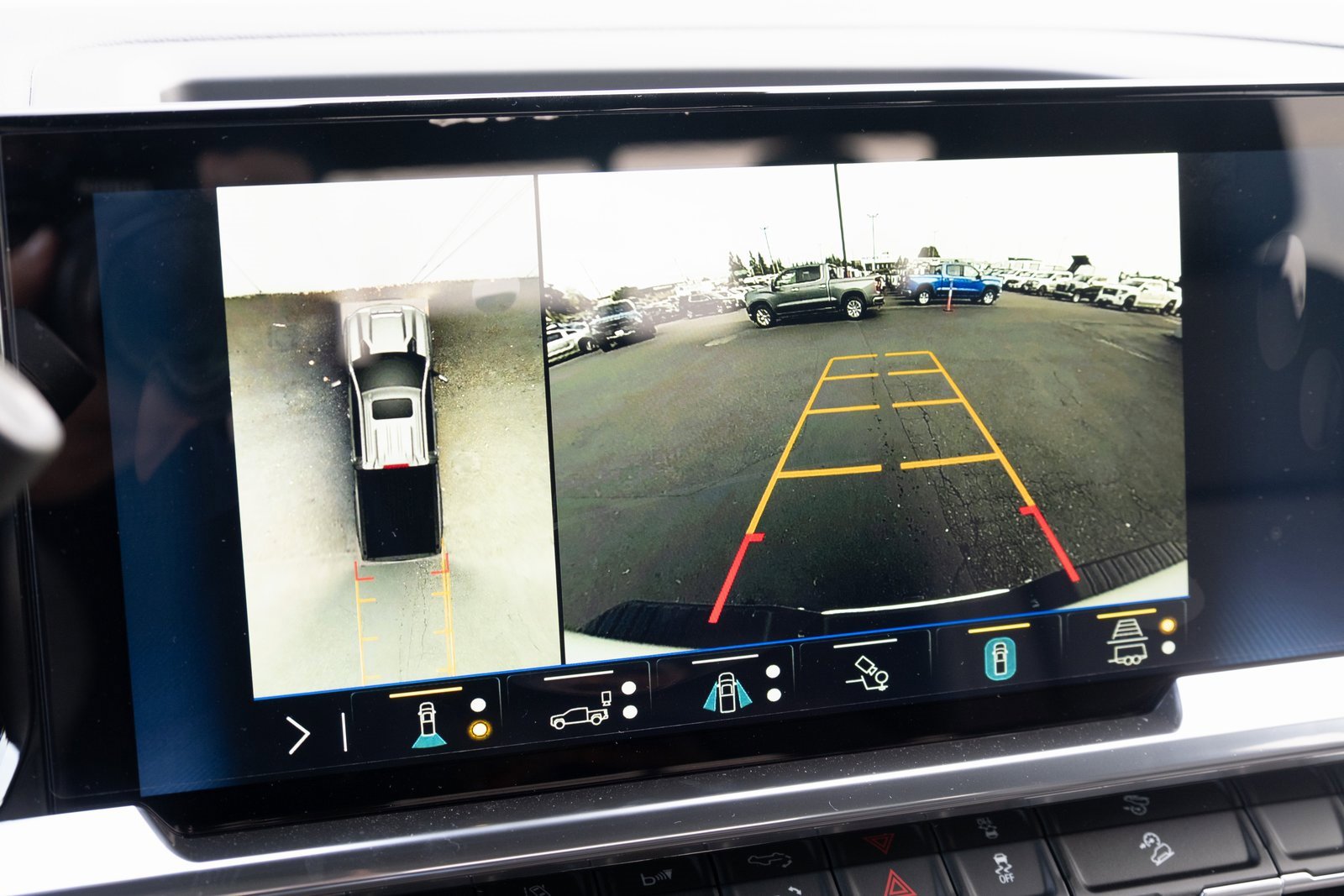 2026 Chevrolet Silverado 2500HD LT photo 4