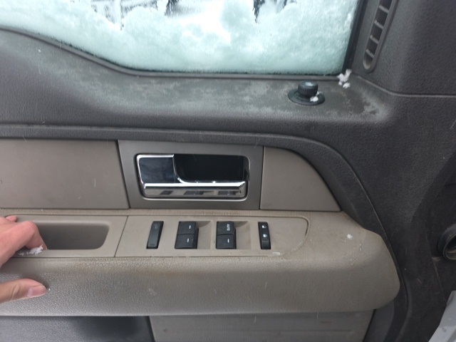 2010 Ford F-150 SVT Raptor photo 2